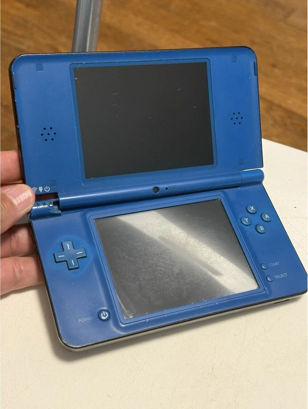 Nintendo DS XL Midnight Blue Console , ( Parts ) No Charger , Broken Hinge, Read
